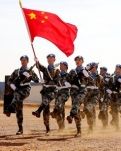 【八一】中國藍(lán)盔，動蕩中綻放風(fēng)華（隨筆·旗幟）