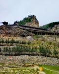 【江山·見(jiàn)證】【流年】山村懸在半空中（散文）