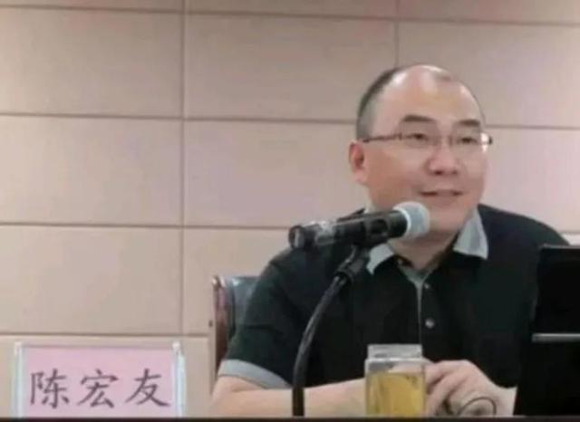 【菊韻】再問陳教授，你能改過回頭嗎？（雜文）