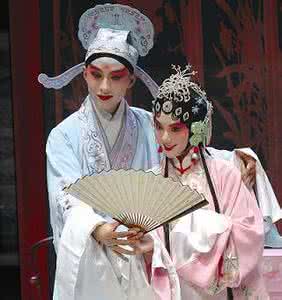 【漁舟】桃花開(kāi)在扇底（散文）