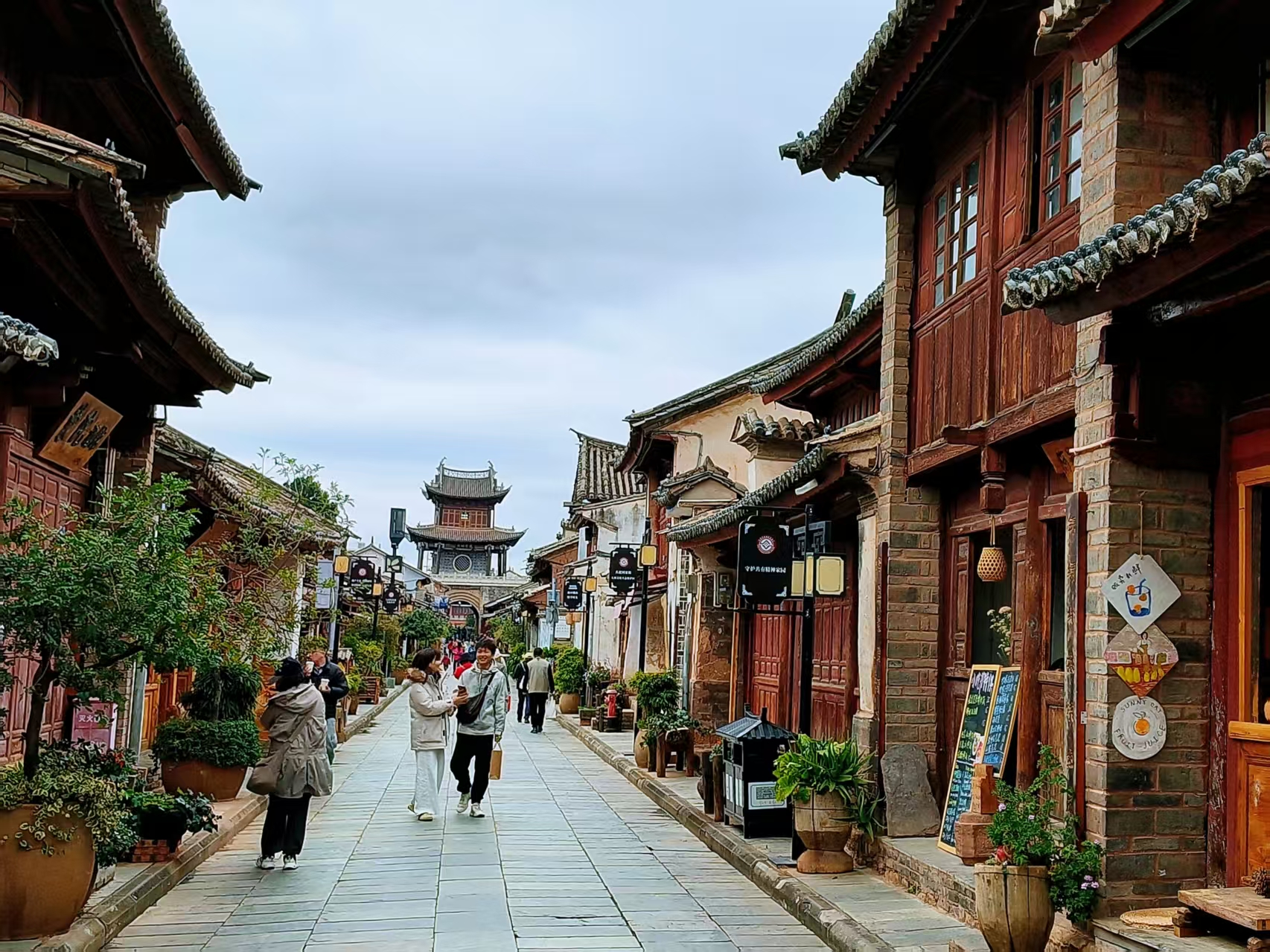 【江山·見證】【寧?kù)o】活著的古城（散文）